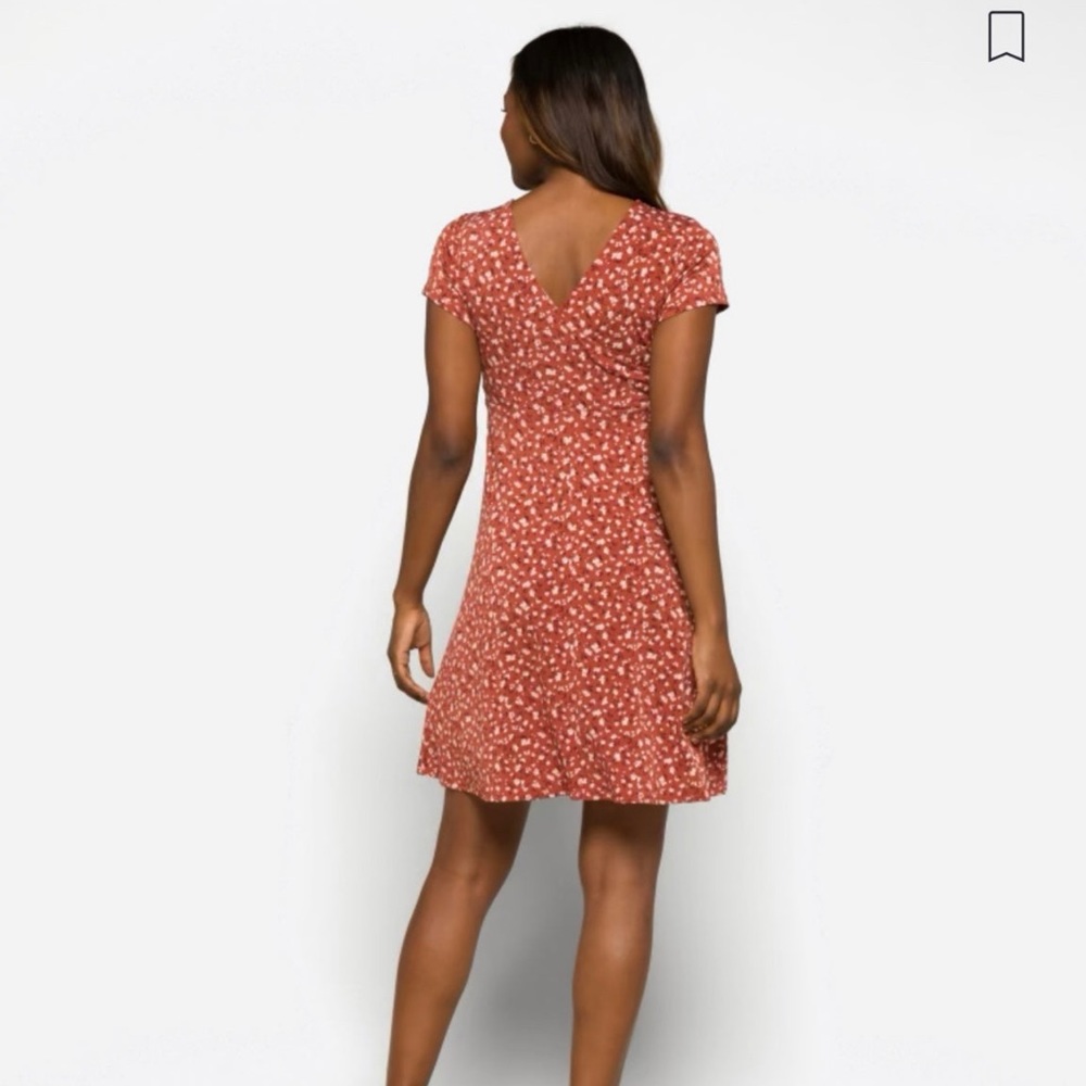 Kaileigh Amandine Maternity Nursing Dress - Picture 7 of 7